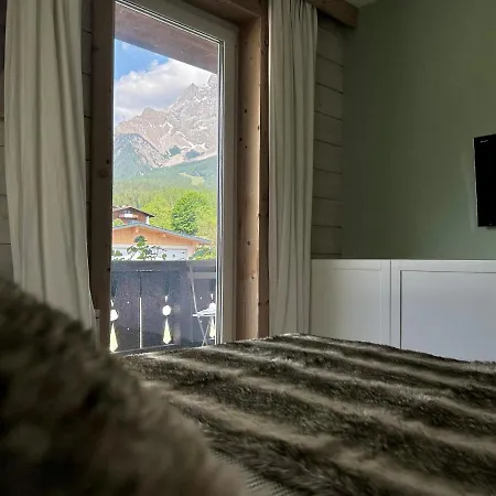 Apartment Haus Blaesi *